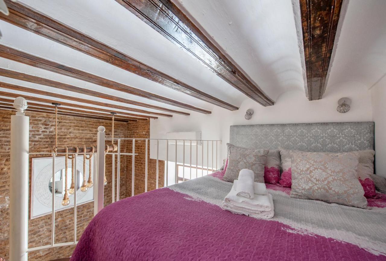 Santa Clara Chic Apartment Севилья Экстерьер фото