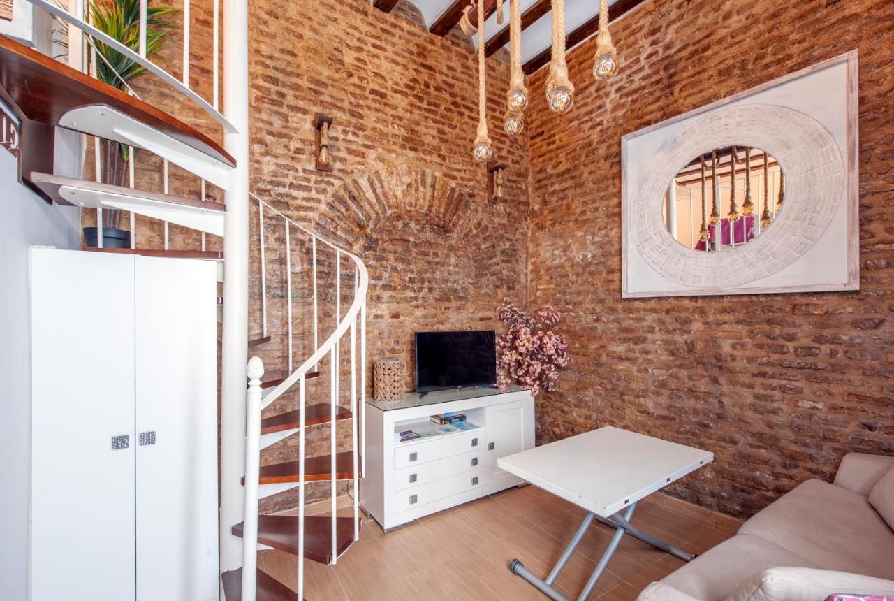 Santa Clara Chic Apartment Севилья Экстерьер фото